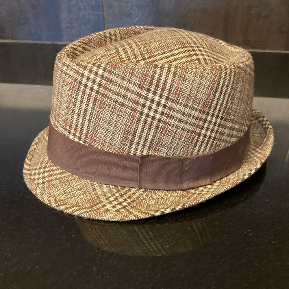 D & Y Fedora